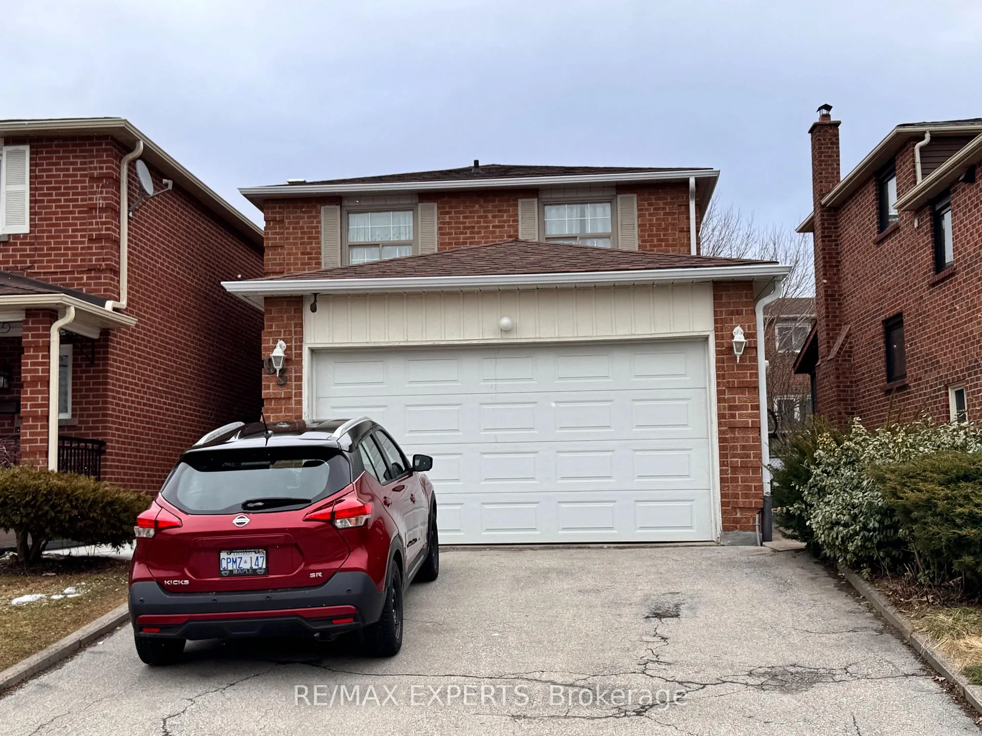 Photo 1 of 93 Tall Grass Trail, Vaughan, East Woodbridge — HOMEH