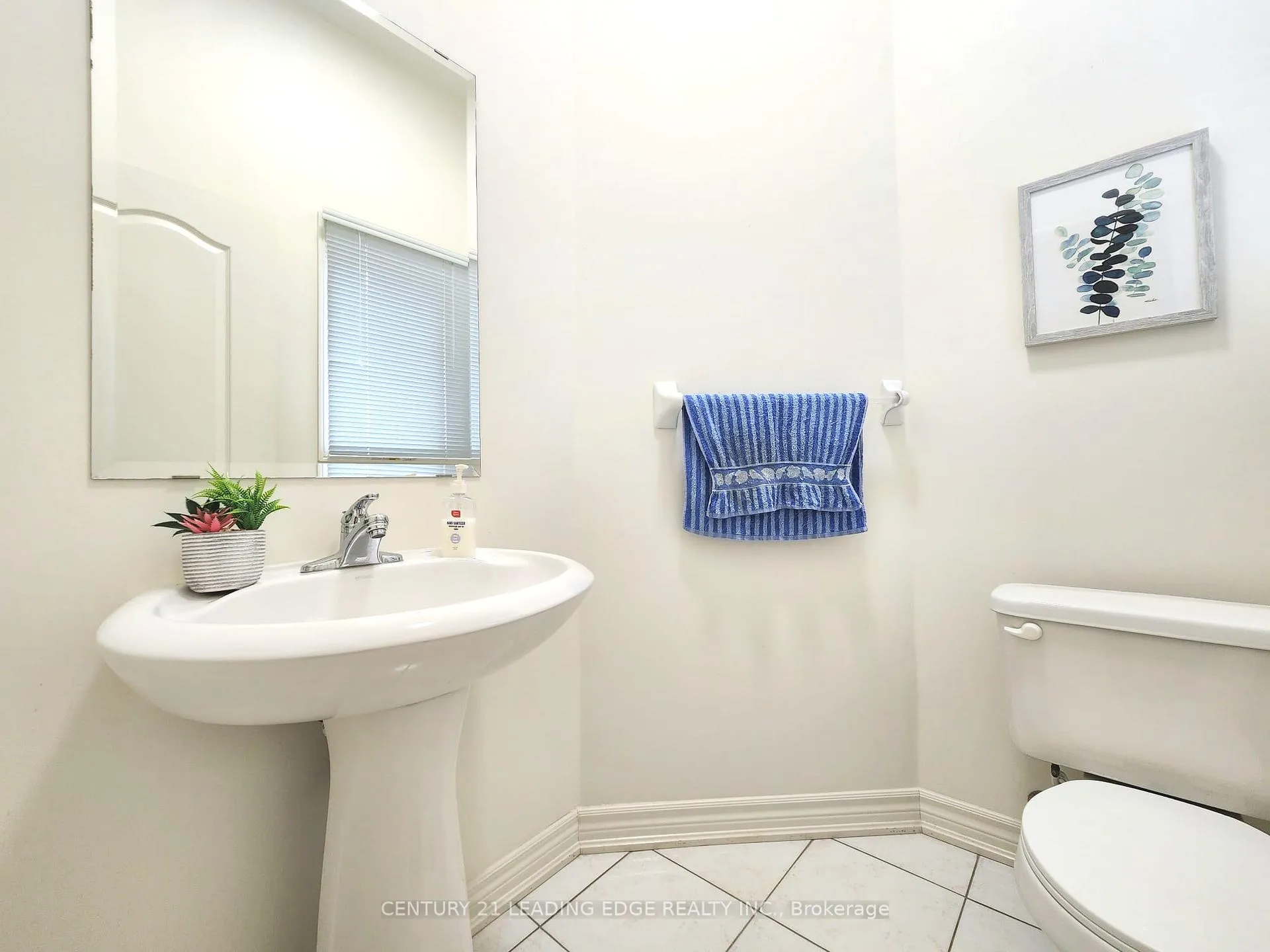 Photo 14 of 93 Treasure Hill Road, Vaughan, Maple — HOMEH