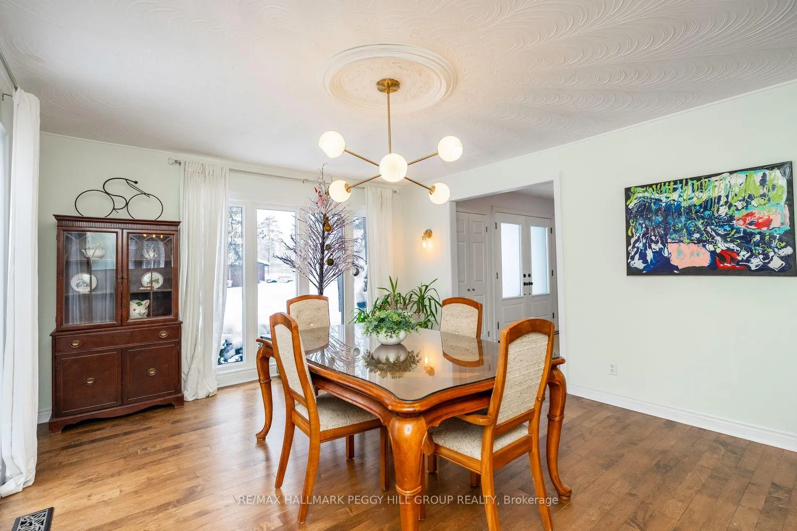 Photo 8 of 63 Idlewood Drive, Springwater, Midhurst — HOMEH