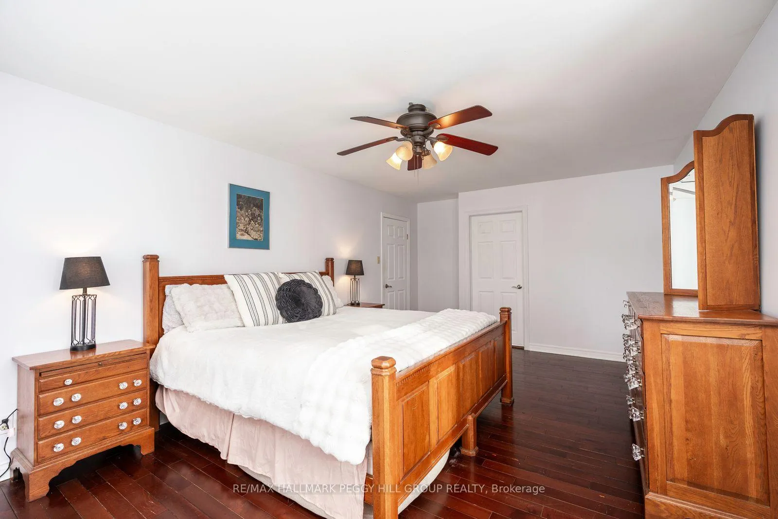 Photo 10 of 63 Idlewood Drive, Springwater, Midhurst — HOMEH