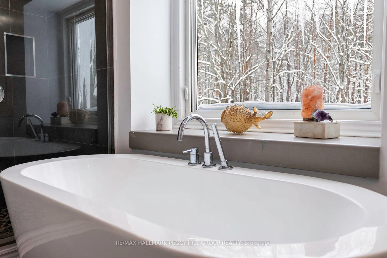 Photo 12 of 63 Idlewood Drive, Springwater, Midhurst — HOMEH