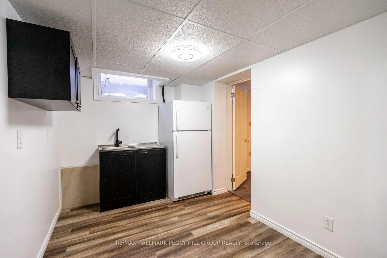 Photo 22 of 63 Idlewood Drive, Springwater, Midhurst — HOMEH