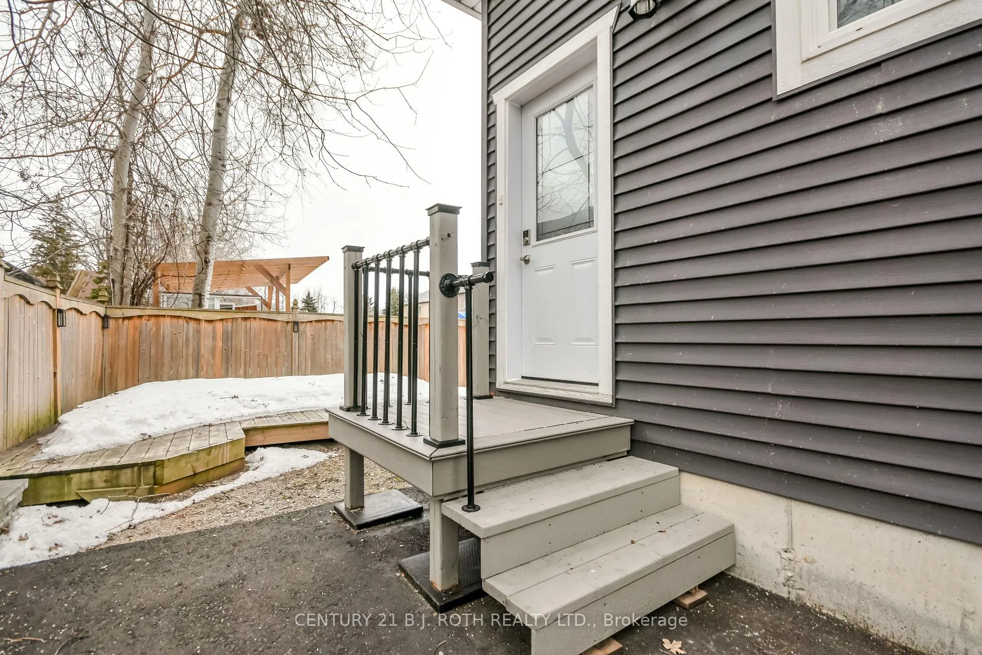 Photo 41 of 684 Park Road, Innisfil, Alcona — HOMEH