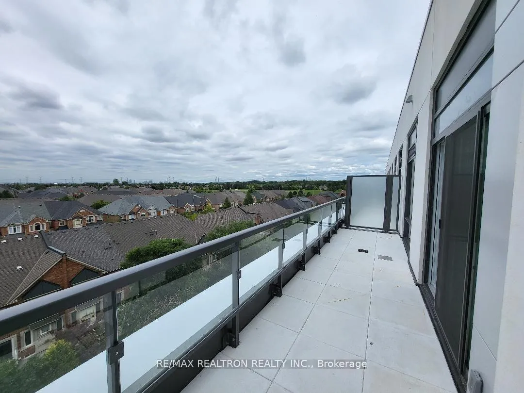 Photo 14 of Unit 624, 8 Beverley Glen Boulevard, Vaughan, Beverley Glen — HOMEH