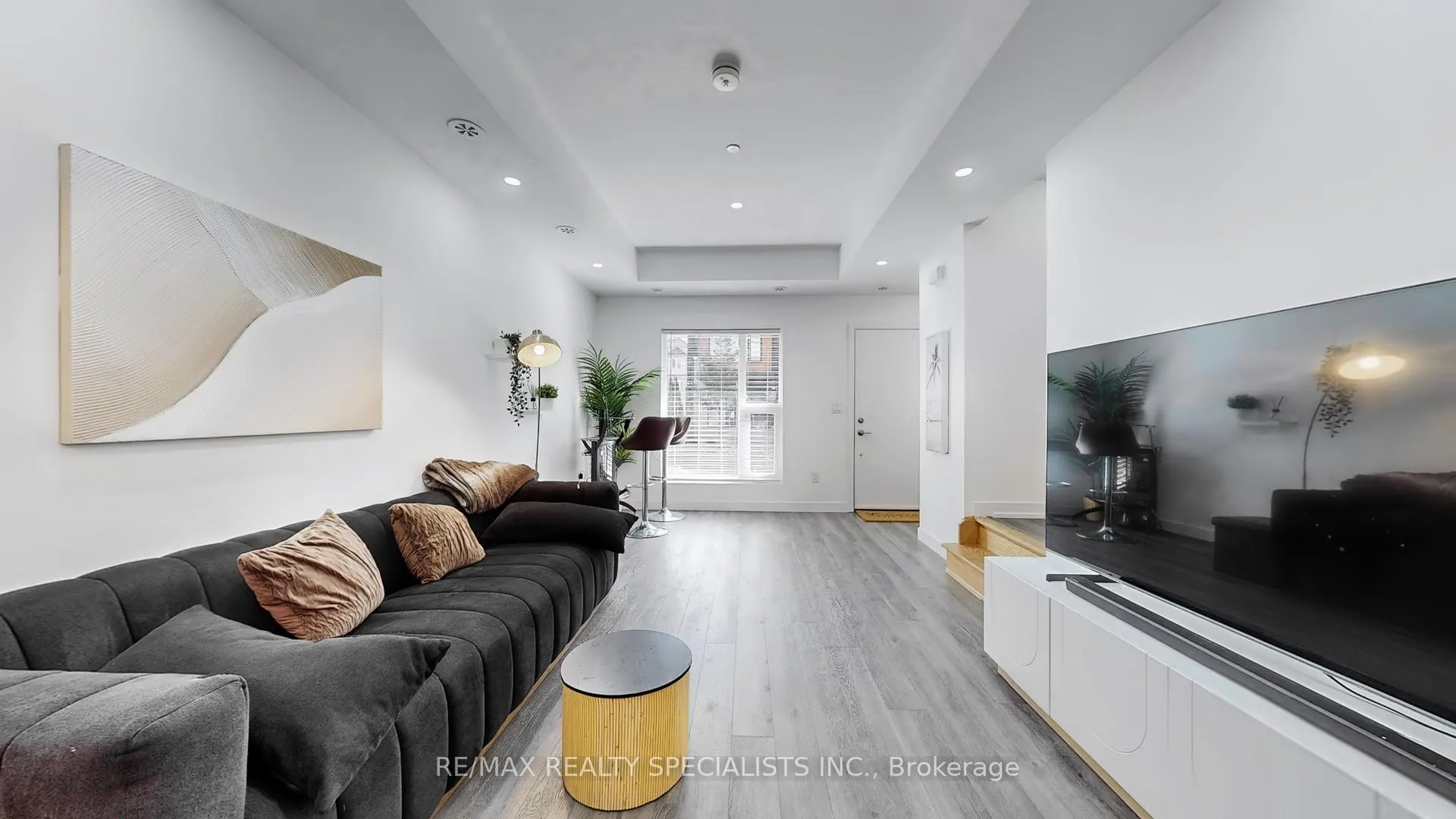 Photo 5 of Unit 28, 200 Malta Avenue, Brampton, Fletcher's Creek South — HOMEH