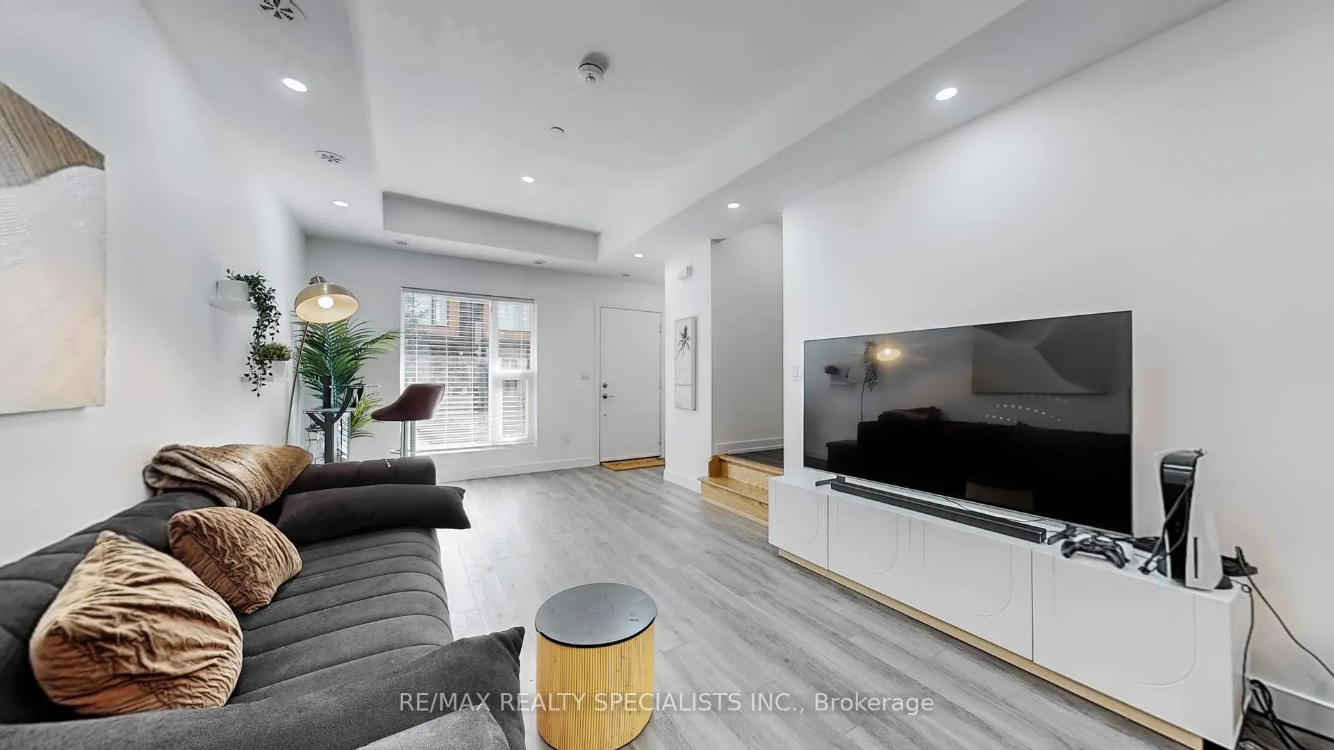 Photo 6 of Unit 28, 200 Malta Avenue, Brampton, Fletcher's Creek South — HOMEH