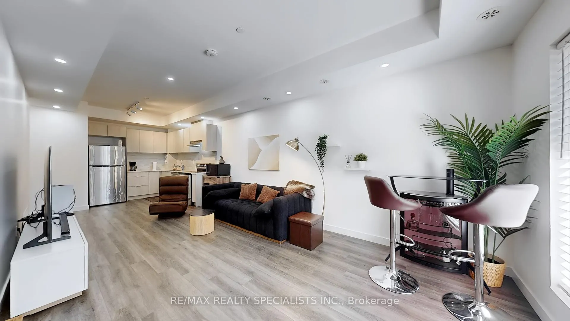 Photo 17 of Unit 28, 200 Malta Avenue, Brampton, Fletcher's Creek South — HOMEH