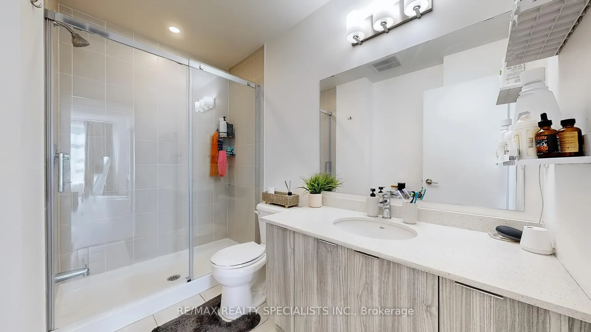 Photo 27 of Unit 28, 200 Malta Avenue, Brampton, Fletcher's Creek South — HOMEH