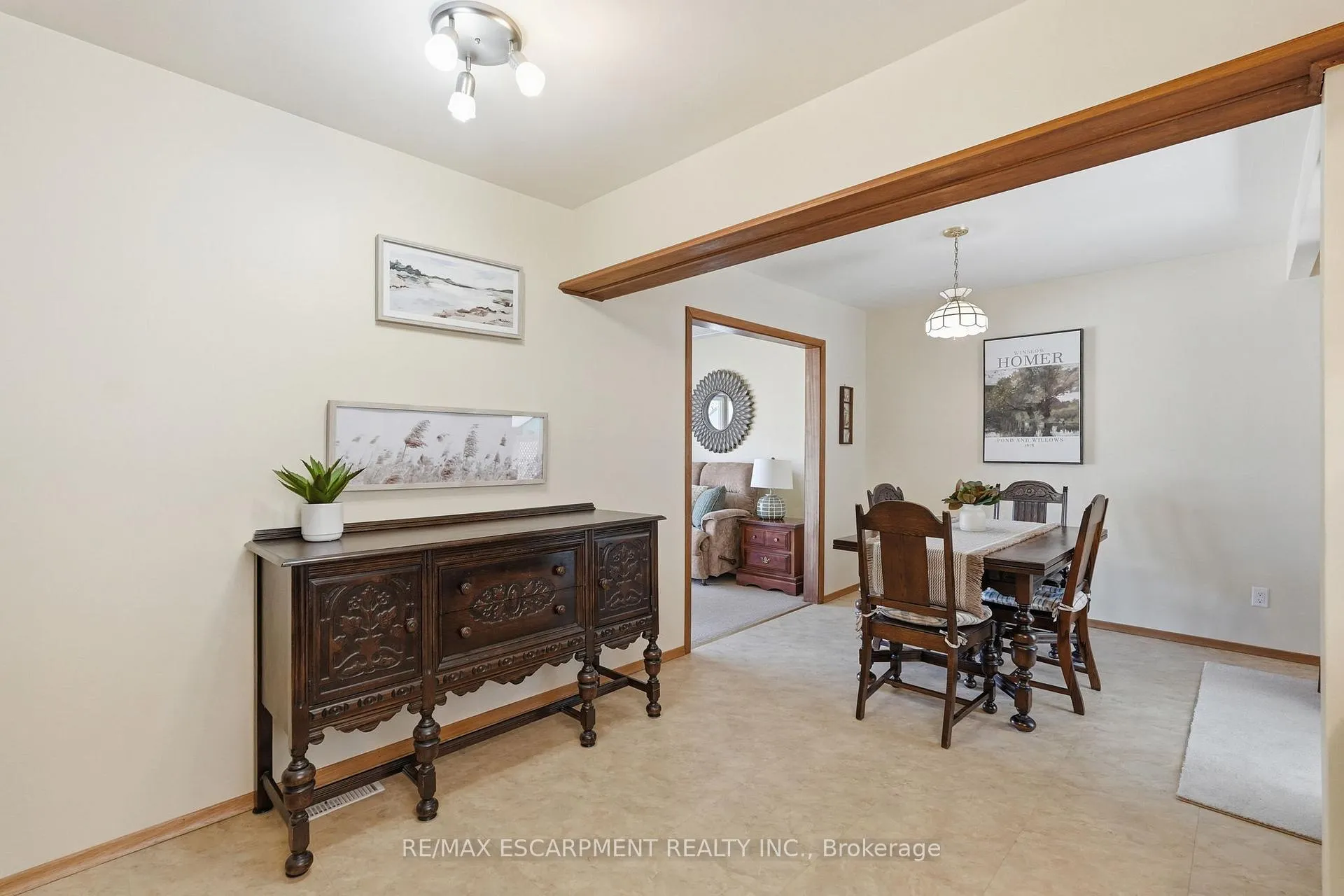 Photo 16 of 54 Nelson Street, Hamilton, Waterdown — HOMEH