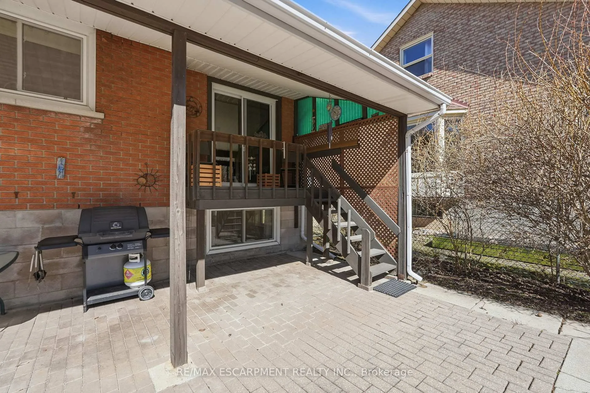 Photo 42 of 54 Nelson Street, Hamilton, Waterdown — HOMEH
