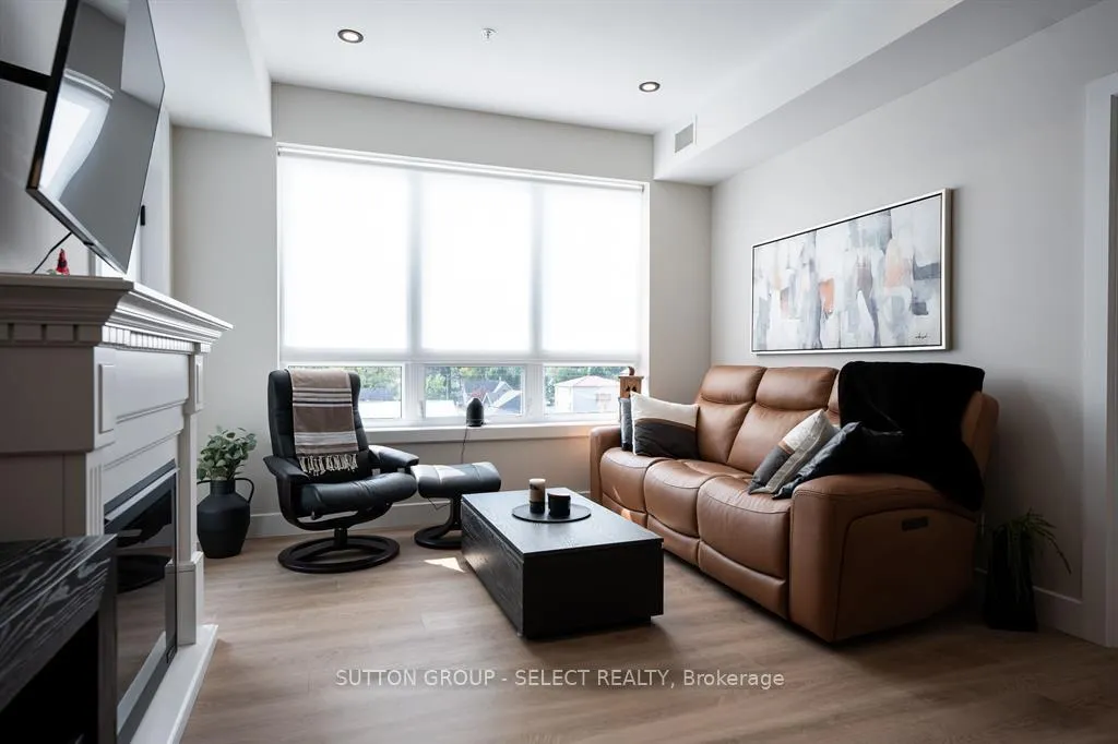 Photo 11 of Unit 305, 15 James Street, South Huron, Exeter — HOMEH