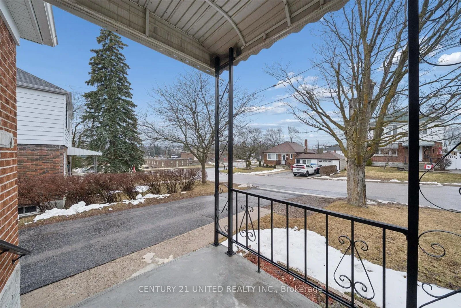 Photo 6 of 785 Brunswick Avenue, Peterborough, Otonabee Ward 1 — HOMEH