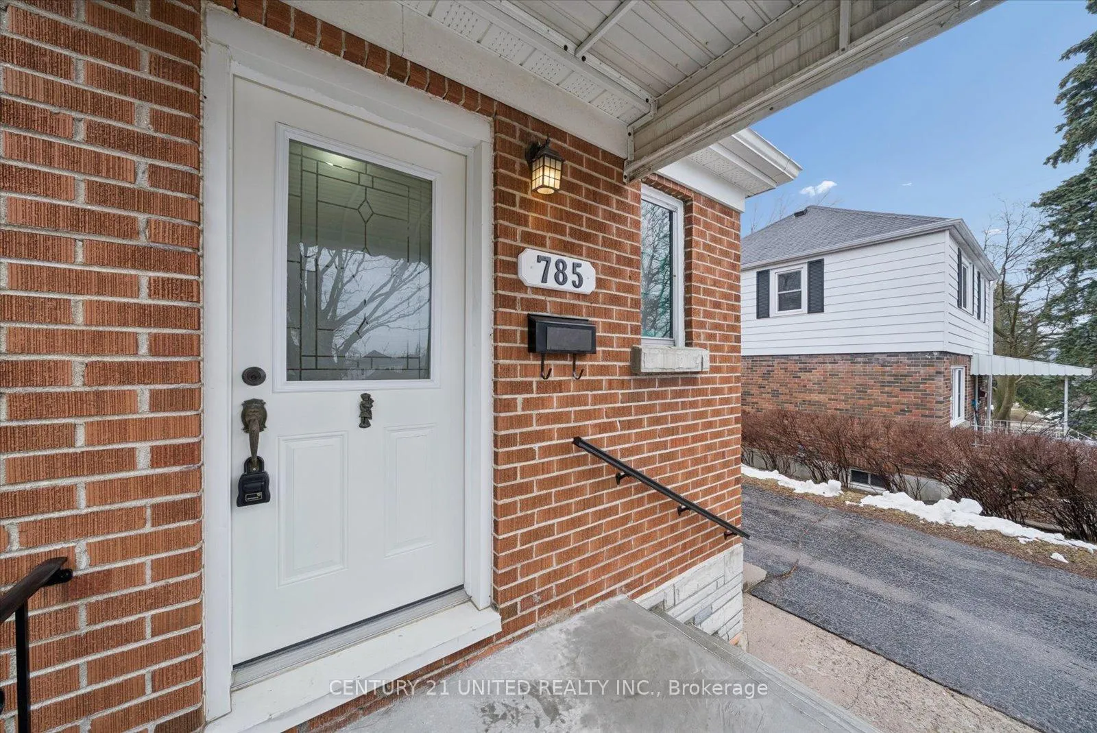 Photo 7 of 785 Brunswick Avenue, Peterborough, Otonabee Ward 1 — HOMEH
