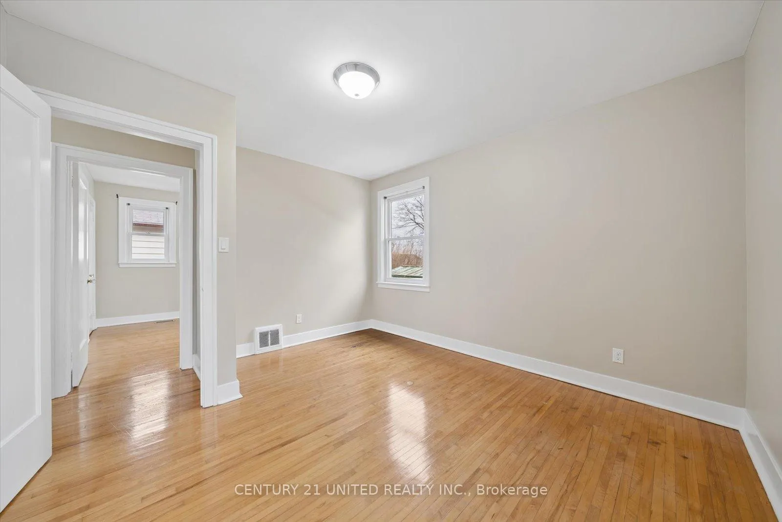 Photo 22 of 785 Brunswick Avenue, Peterborough, Otonabee Ward 1 — HOMEH