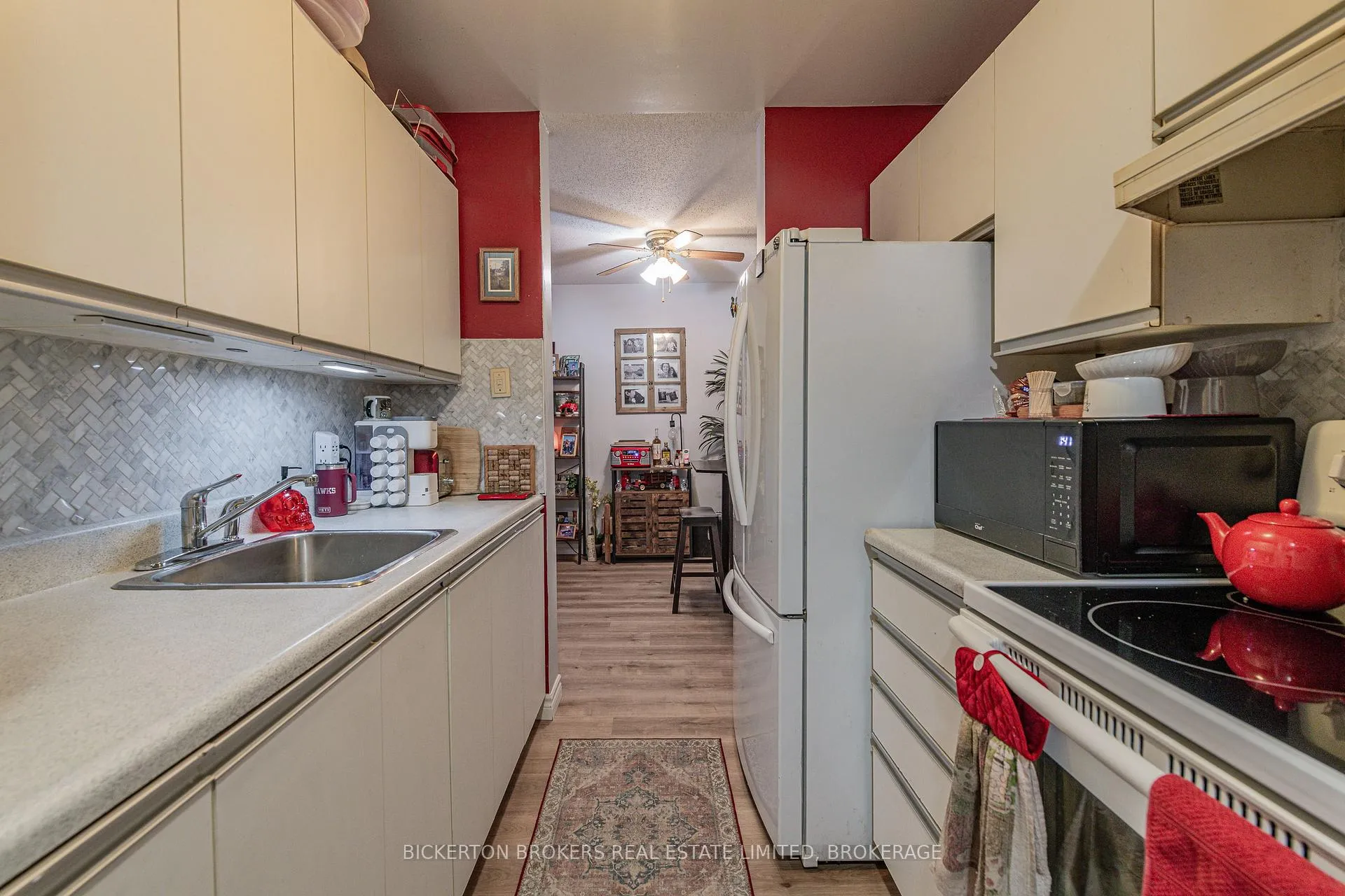 Photo 7 of Unit 102, 540 Talbot Place, Gananoque — HOMEH