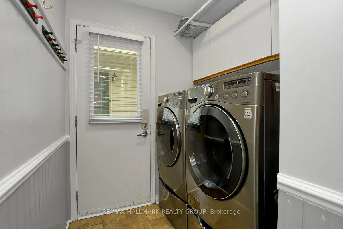 Photo 6 of 1692 Caminiti Crescent, Ottawa, Fallingbrook/Pineridge — HOMEH