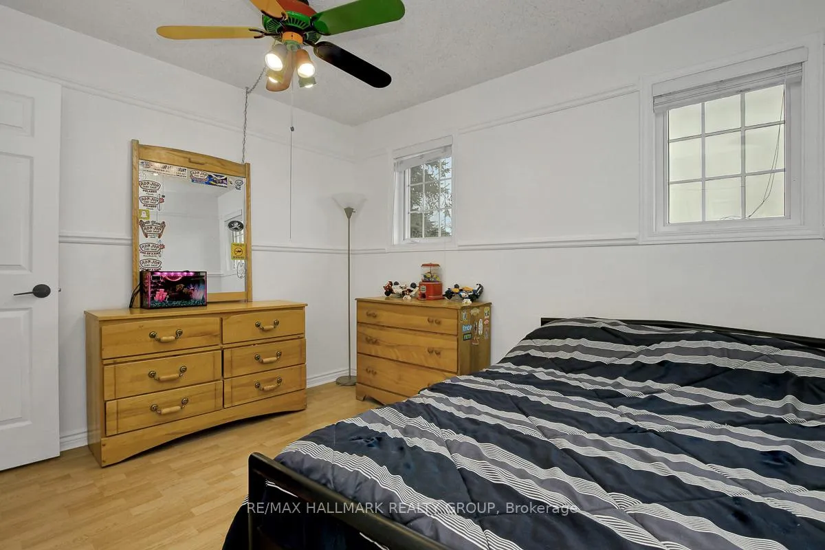 Photo 34 of 1692 Caminiti Crescent, Ottawa, Fallingbrook/Pineridge — HOMEH