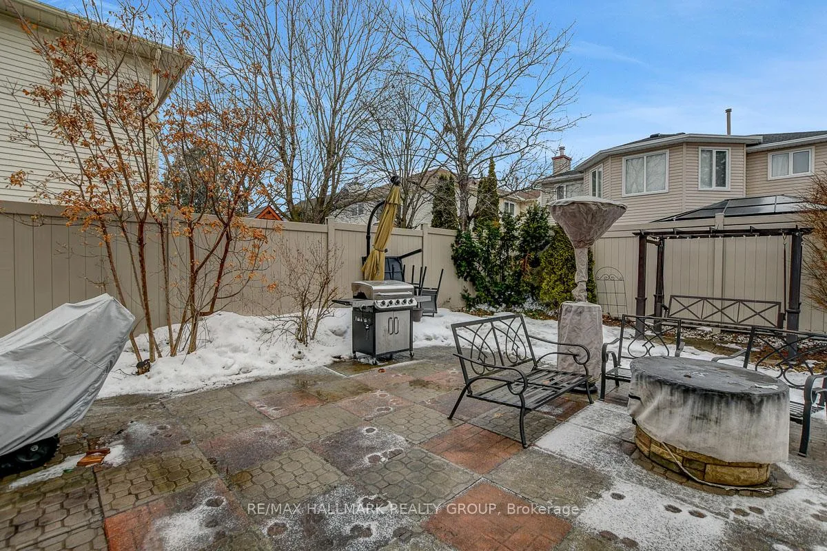 Photo 44 of 1692 Caminiti Crescent, Ottawa, Fallingbrook/Pineridge — HOMEH