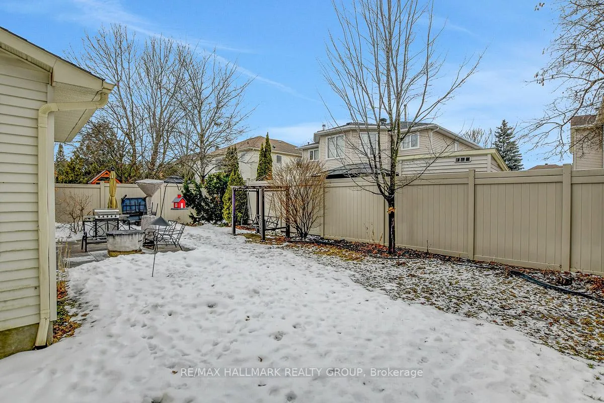 Photo 50 of 1692 Caminiti Crescent, Ottawa, Fallingbrook/Pineridge — HOMEH