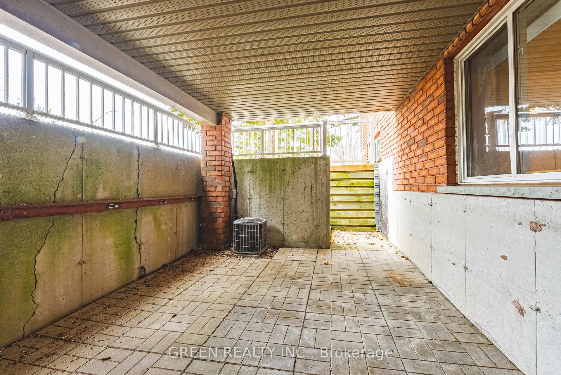 Photo 10 of Unit B03, 320 Emms Drive, Barrie, Holly — HOMEH