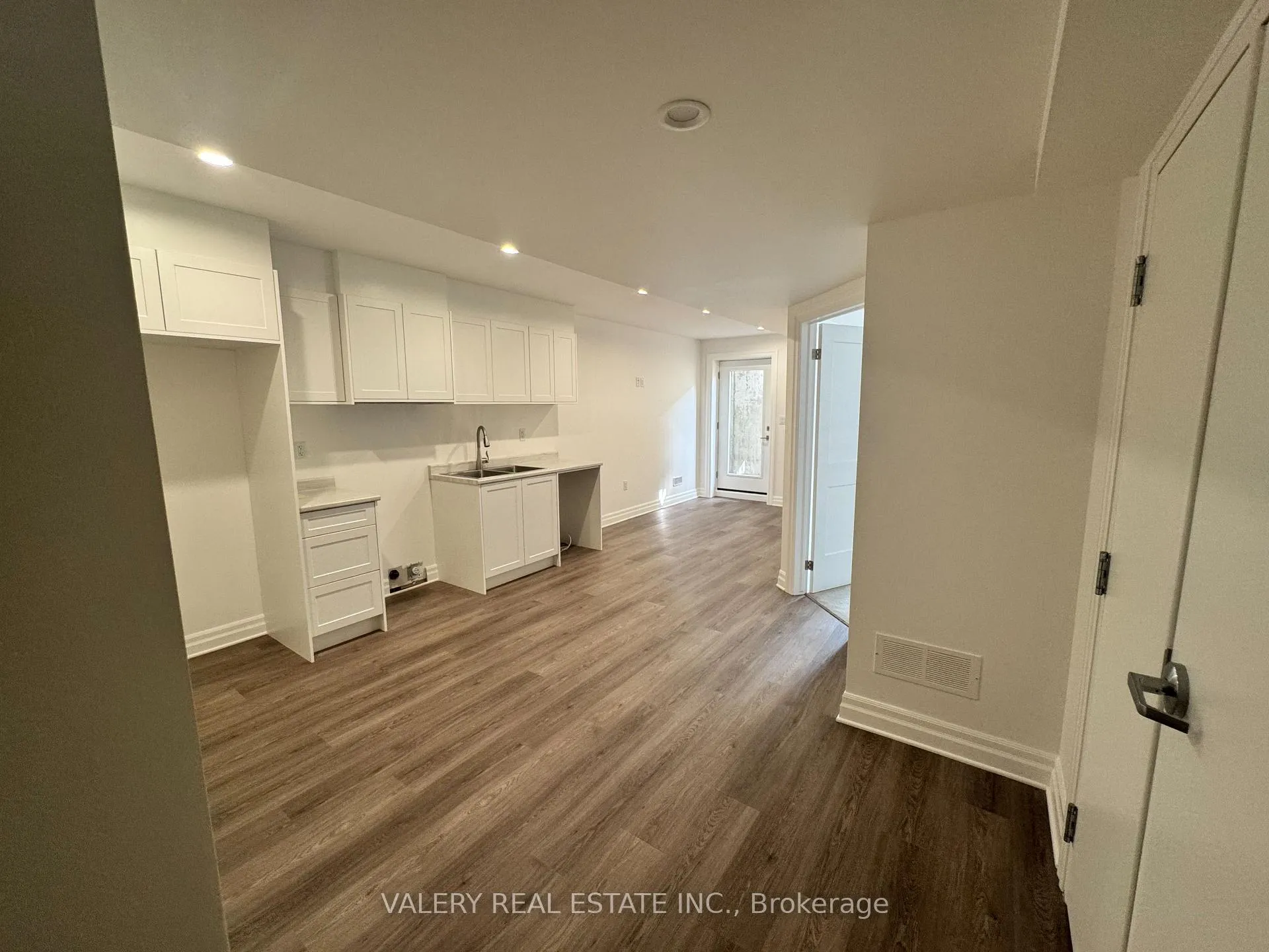 Photo 1 of Unit 1 - Lower, 7489 Marvel Drive, Niagara Falls, Brown — HOMEH
