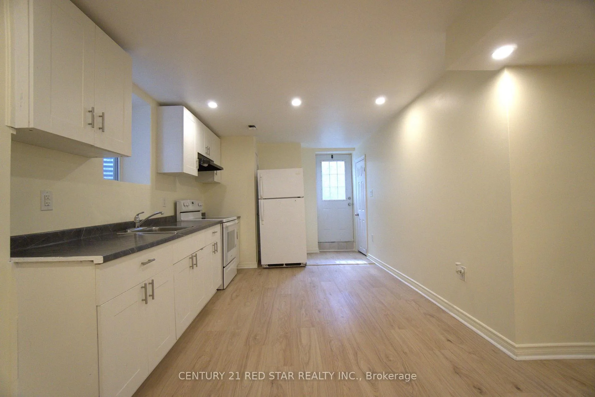 Photo 2 of 521 Yates Drive, Milton, Coates — HOMEH