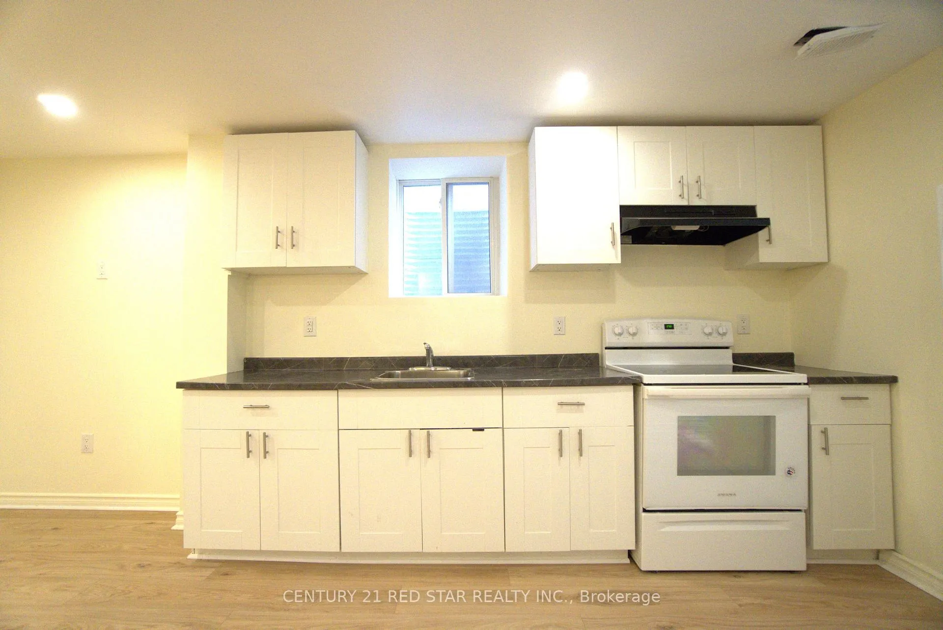 Photo 3 of 521 Yates Drive, Milton, Coates — HOMEH