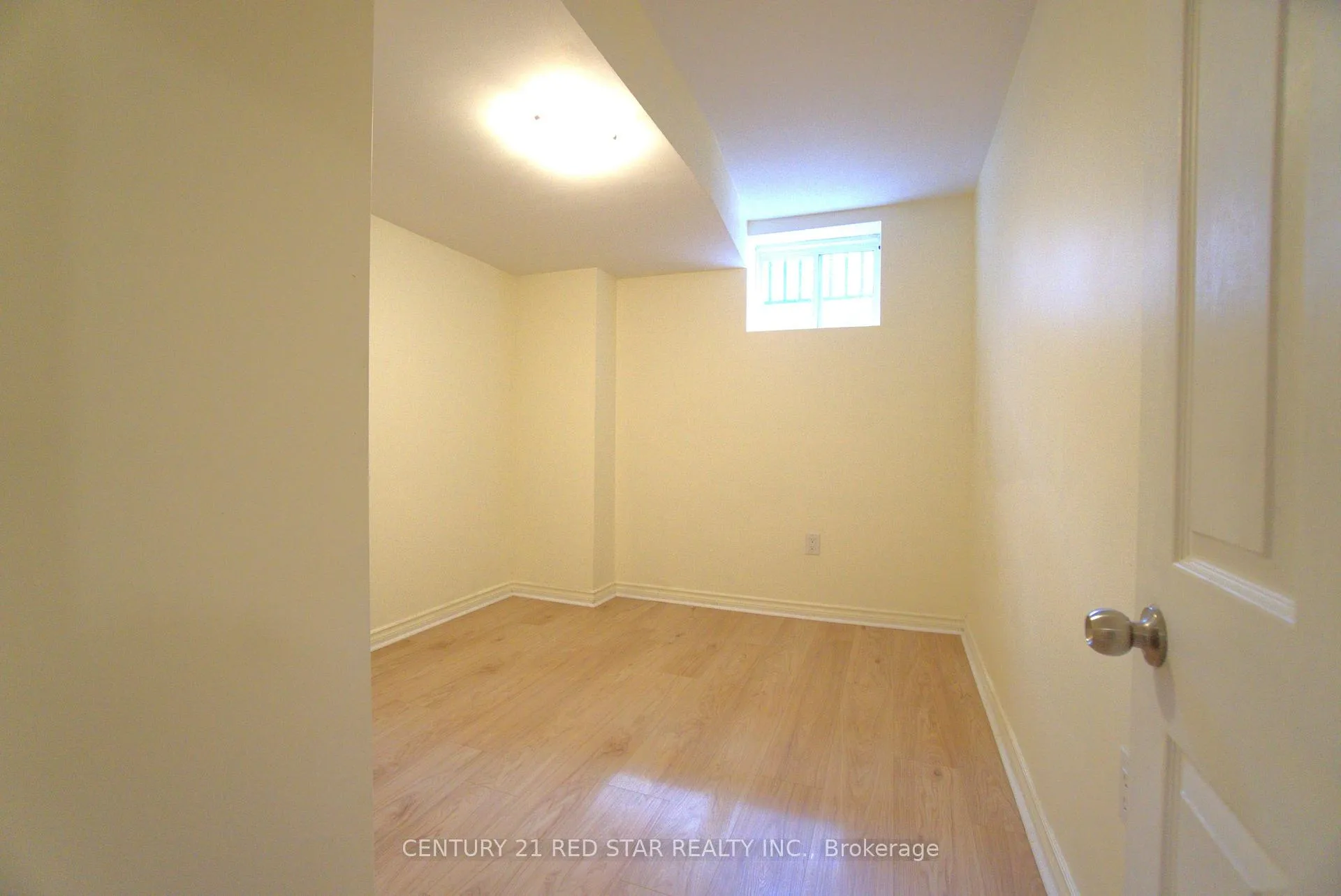 Photo 6 of 521 Yates Drive, Milton, Coates — HOMEH