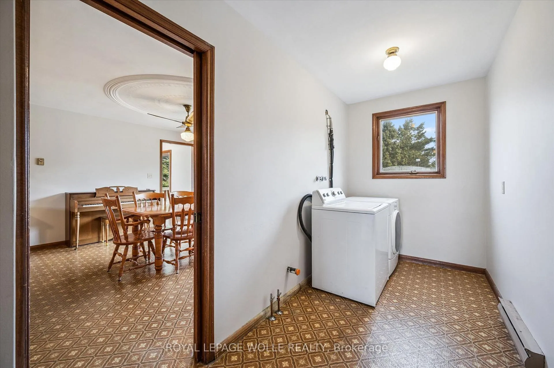 Photo 21 of 4225 Weimar Line, Wellesley — HOMEH