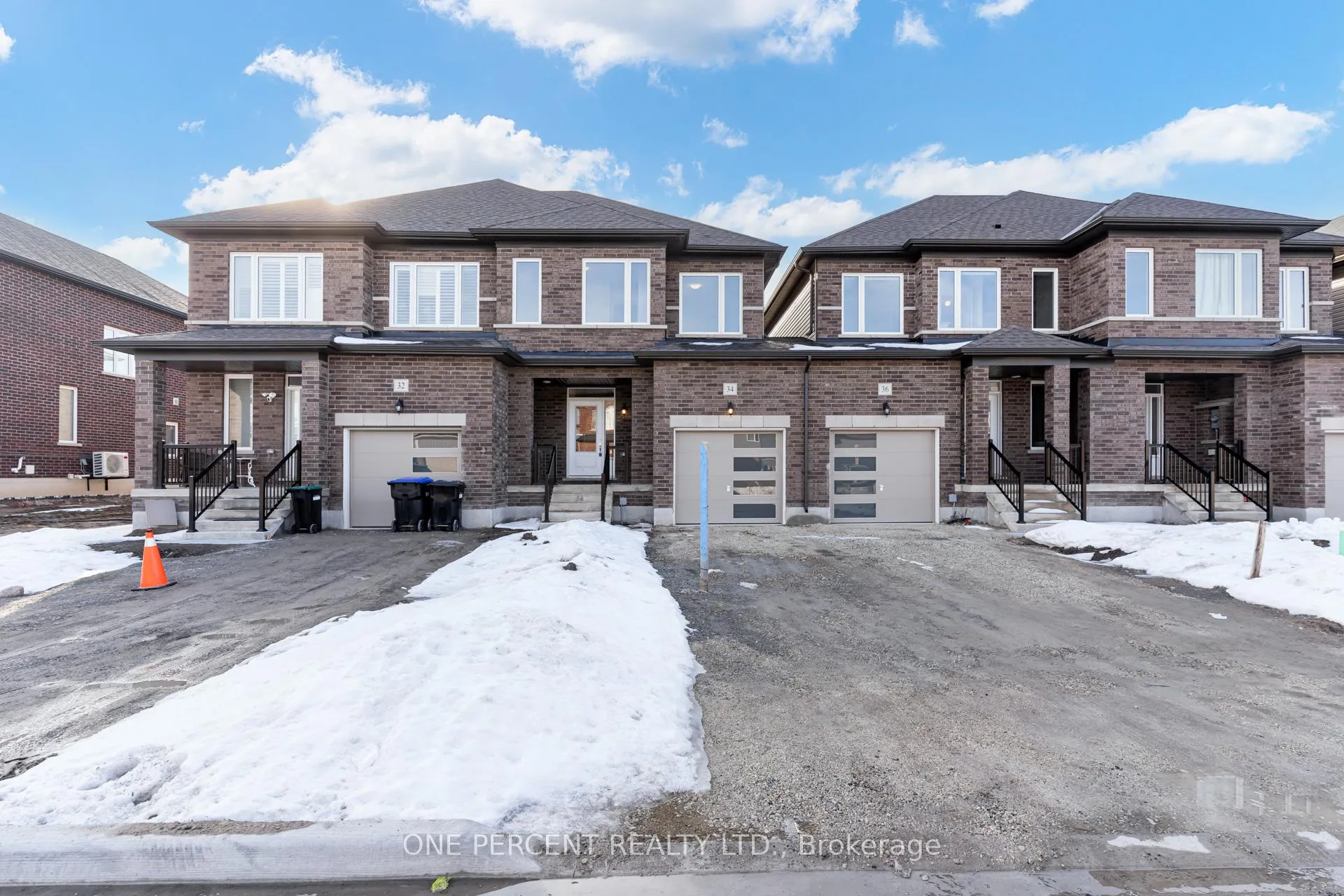 Photo 1 of 34 Autumn Drive, Wasaga Beach — HOMEH