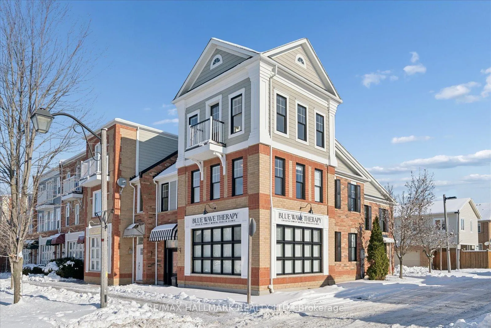 Photo 2 of Unit 1, 2740 Bur Oak Avenue, Markham, Cornell — HOMEH