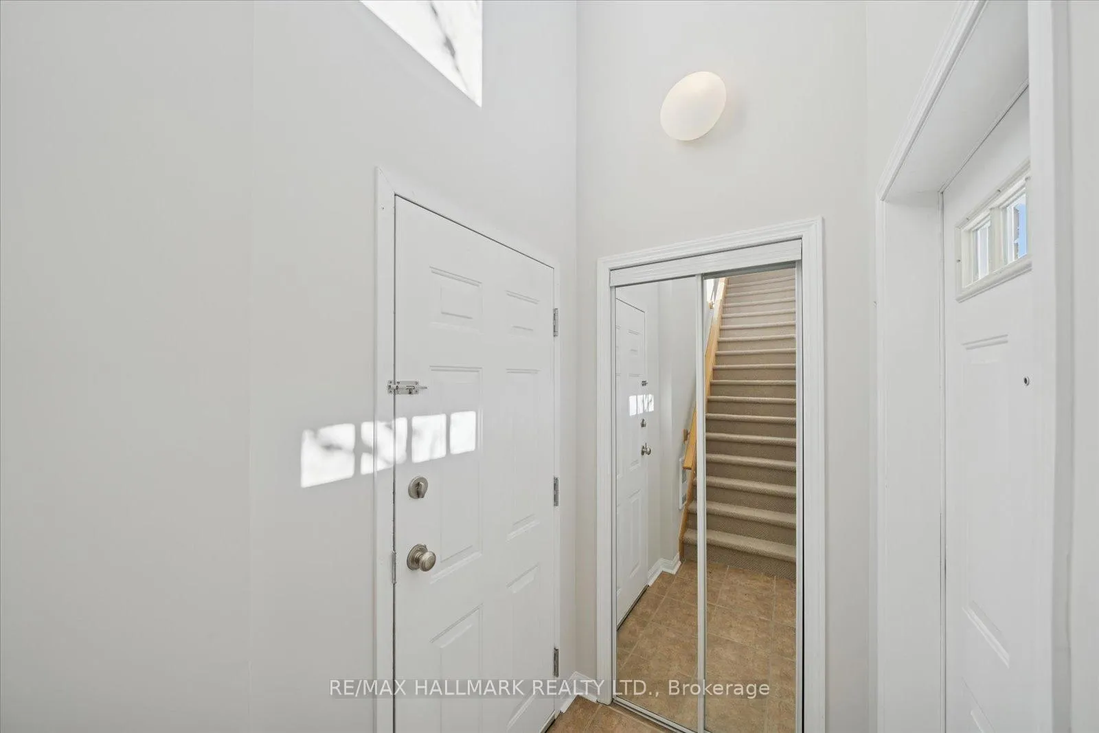 Photo 5 of Unit 1, 2740 Bur Oak Avenue, Markham, Cornell — HOMEH