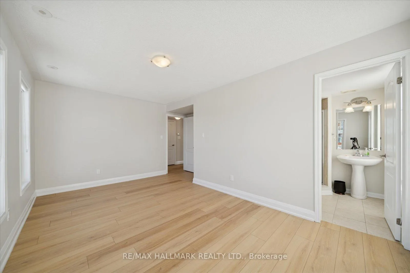 Photo 32 of Unit 1, 2740 Bur Oak Avenue, Markham, Cornell — HOMEH