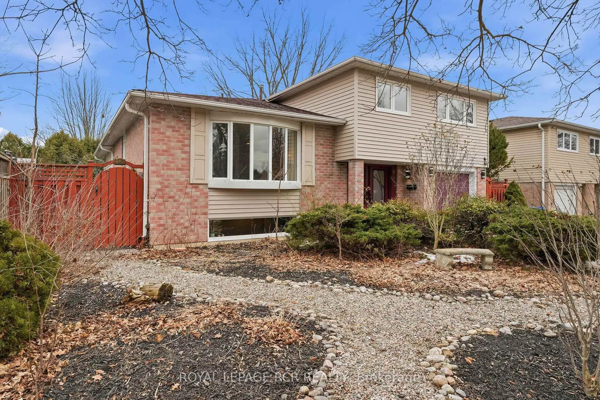 Photo 2 of 65 Mark Street, Aurora, Aurora Village — HOMEH