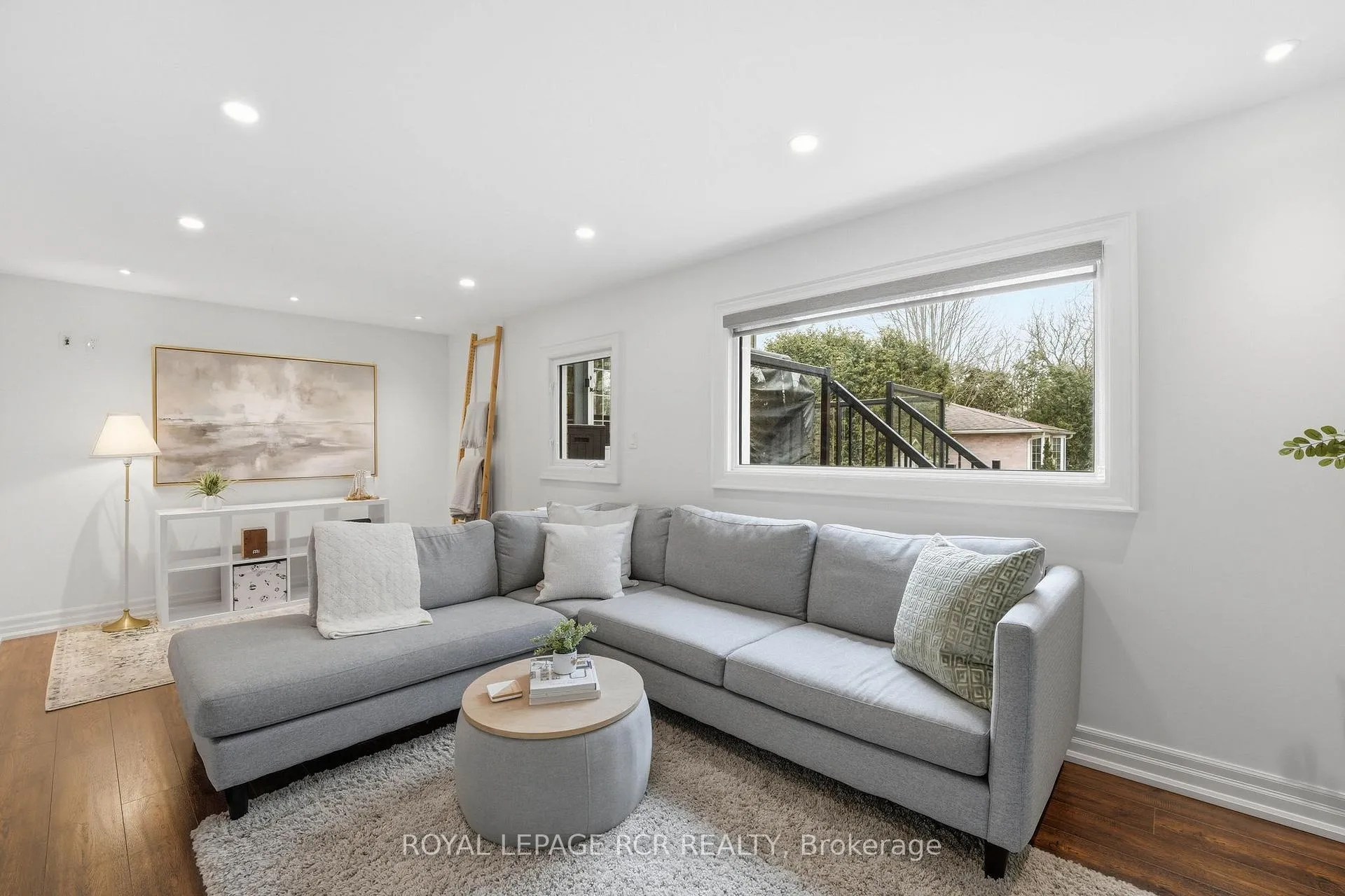 Photo 10 of 65 Mark Street, Aurora, Aurora Village — HOMEH
