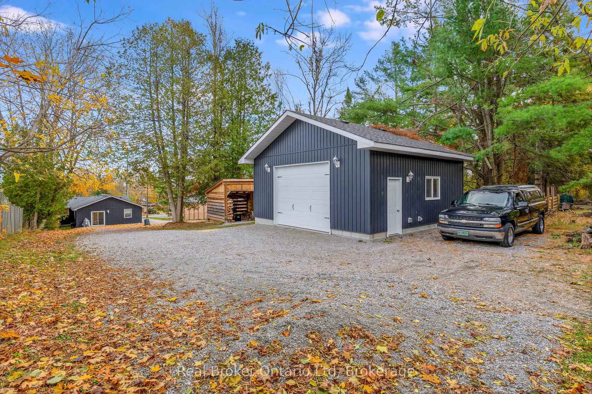 Photo 6 of 447 Sundial Drive, Orillia — HOMEH