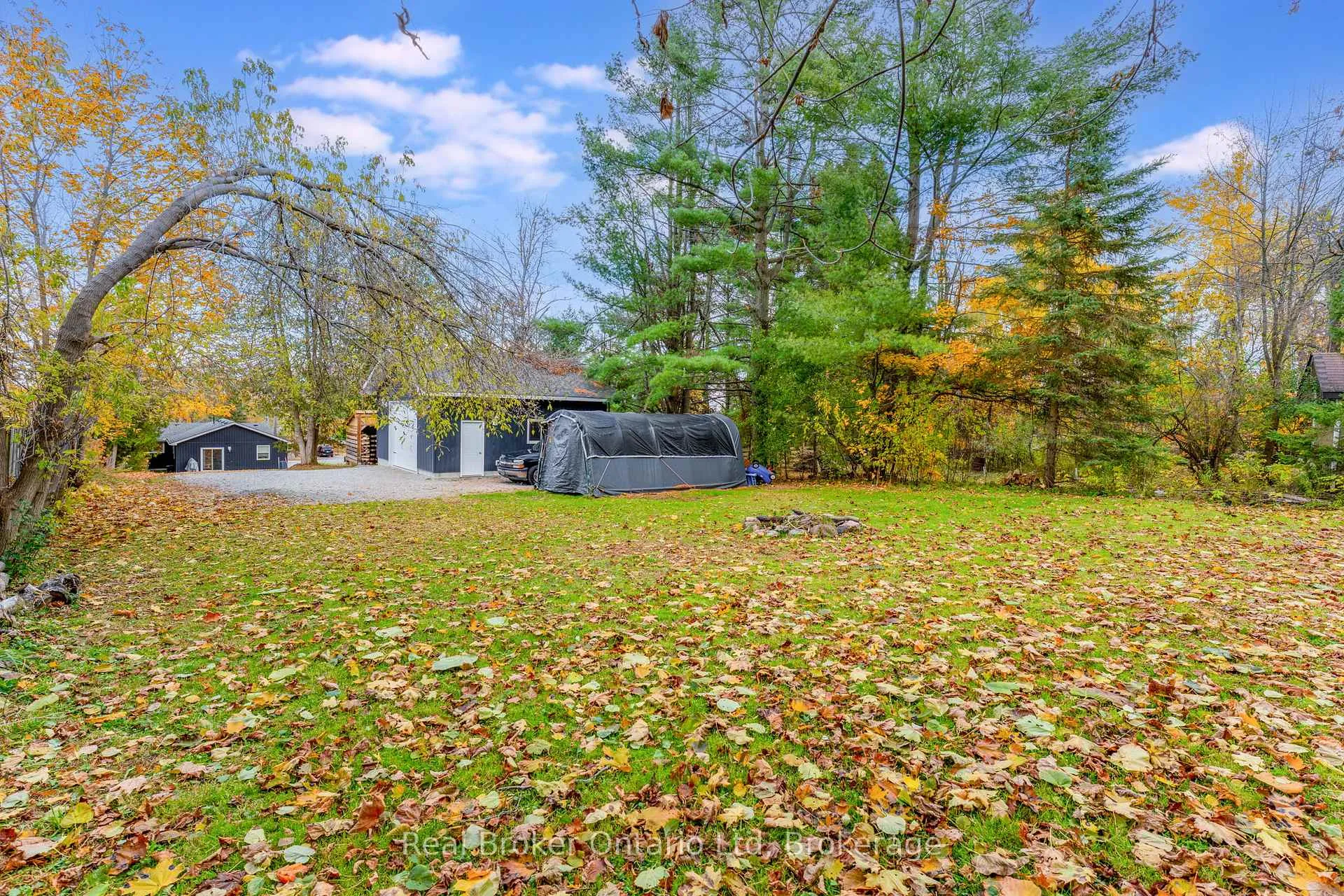 Photo 9 of 447 Sundial Drive, Orillia — HOMEH