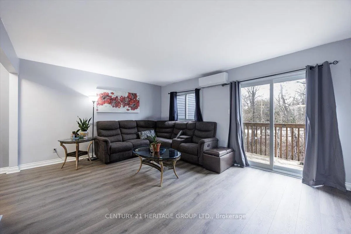 Photo 9 of Unit 5, 113 North Street, Georgina, Sutton & Jackson's Point — HOMEH