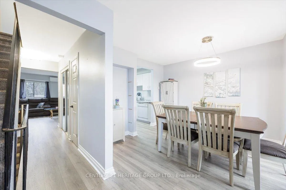 Photo 15 of Unit 5, 113 North Street, Georgina, Sutton & Jackson's Point — HOMEH