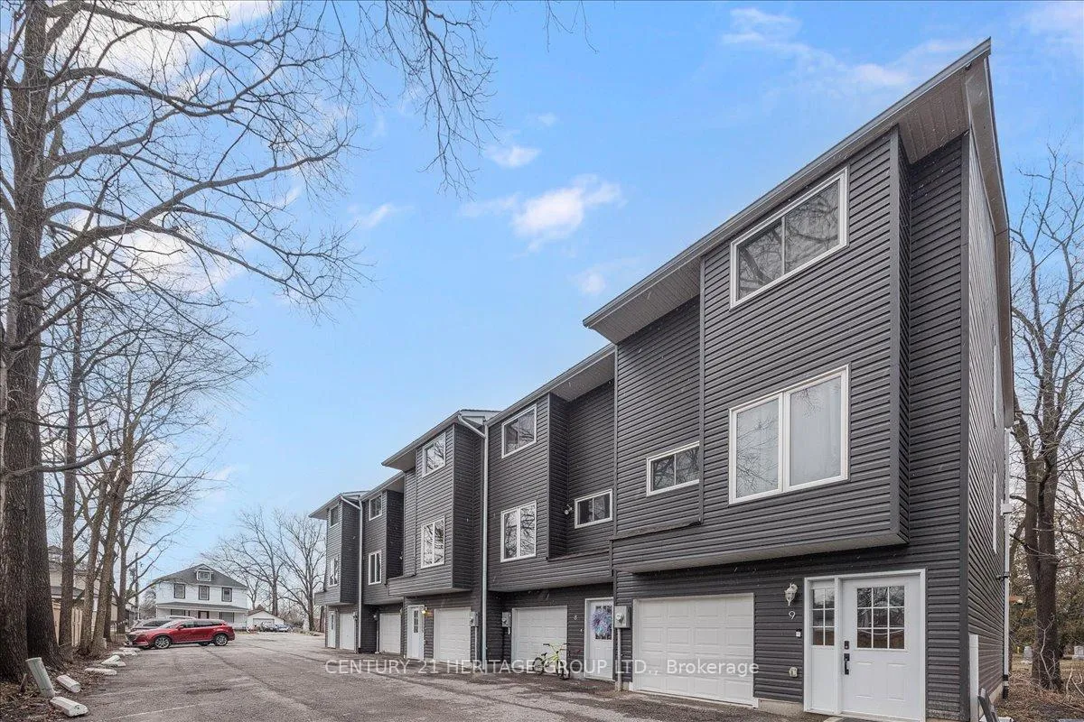 Photo 30 of Unit 5, 113 North Street, Georgina, Sutton & Jackson's Point — HOMEH