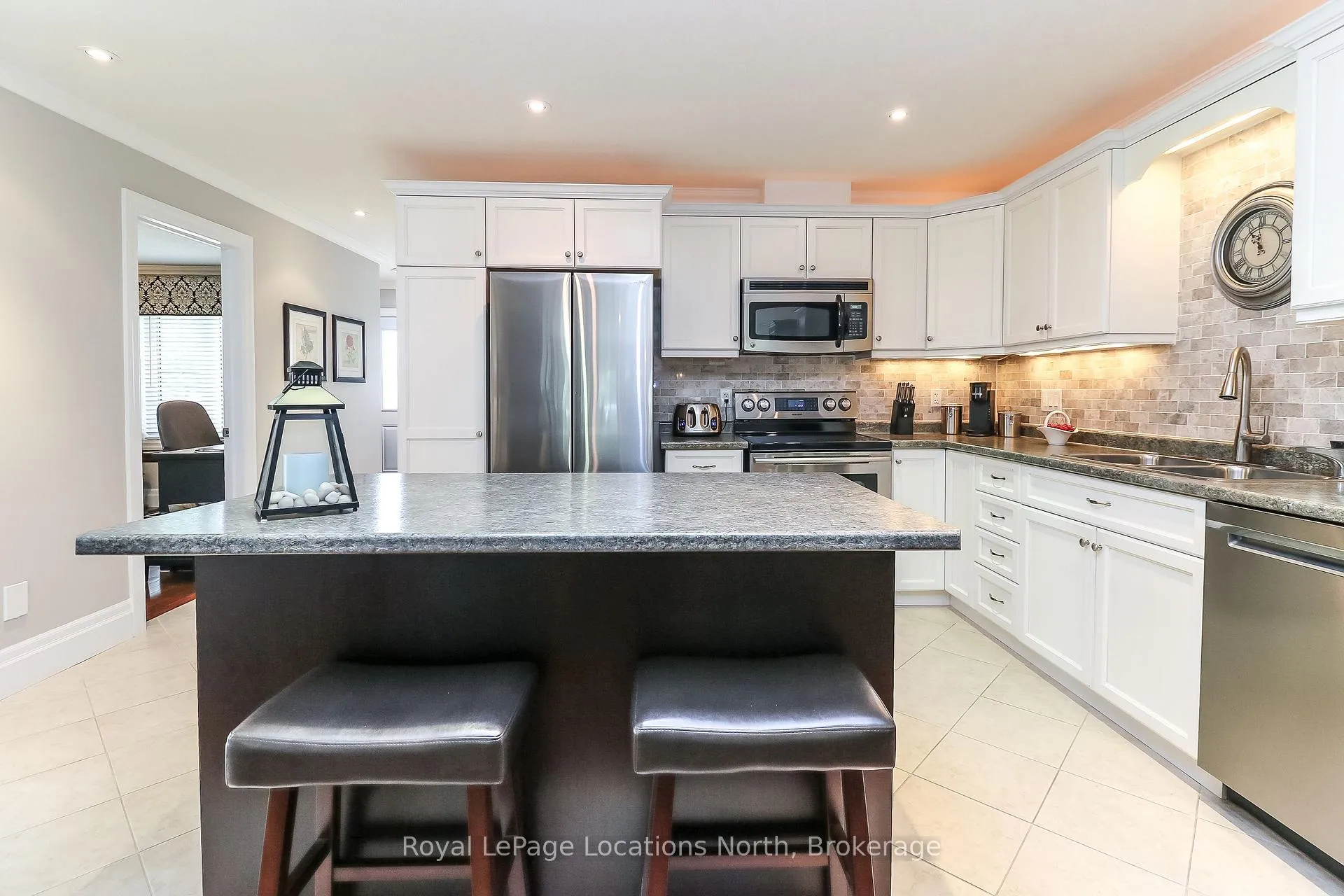 Photo 14 of 67 Greenway Drive, Wasaga Beach — HOMEH