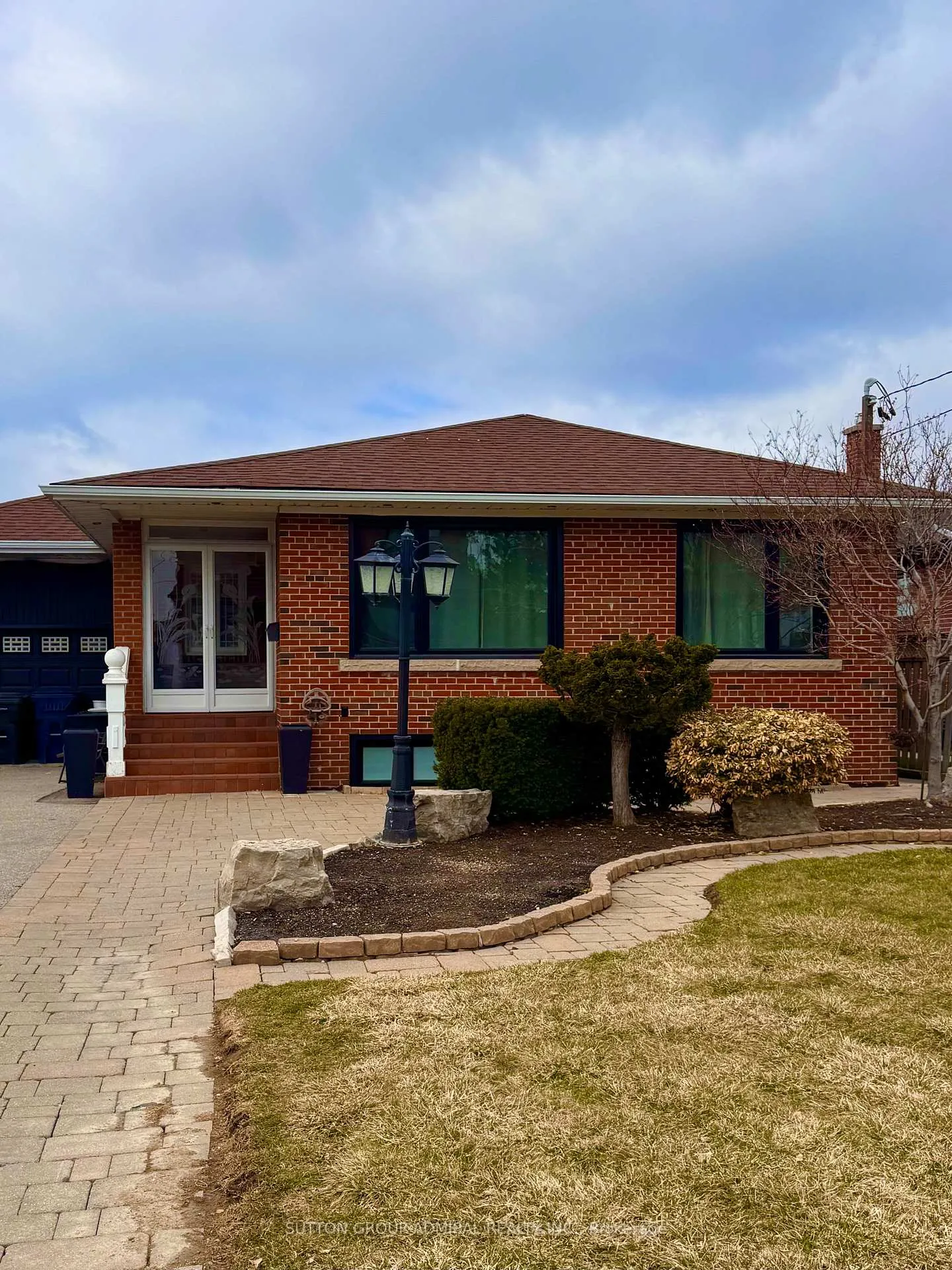 Front of Unit Basementl, 6 Frankfort Avenue