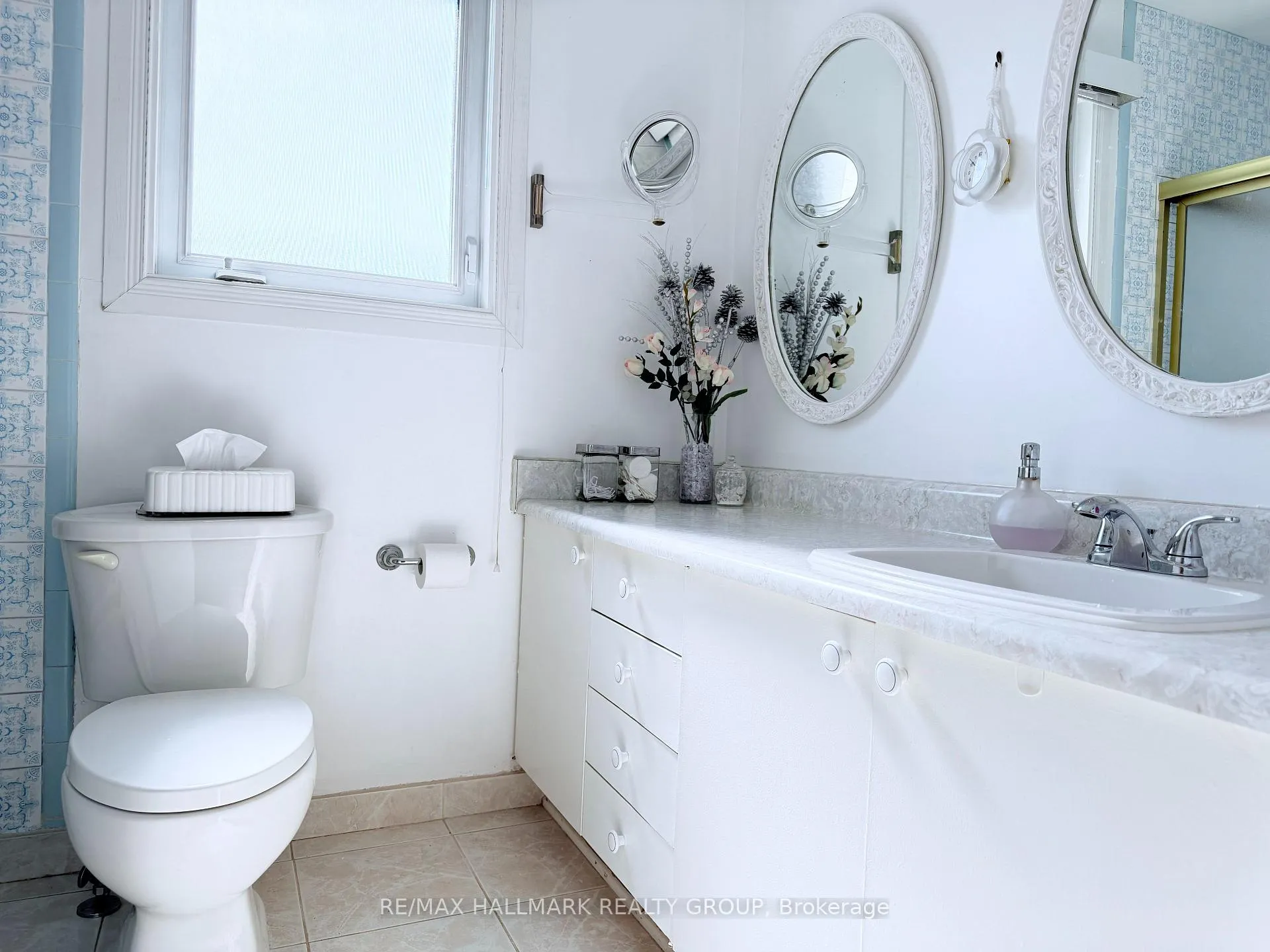 Photo 18 of Unit 8, 837 Eastvale Drive, Ottawa, Beaconwood — HOMEH