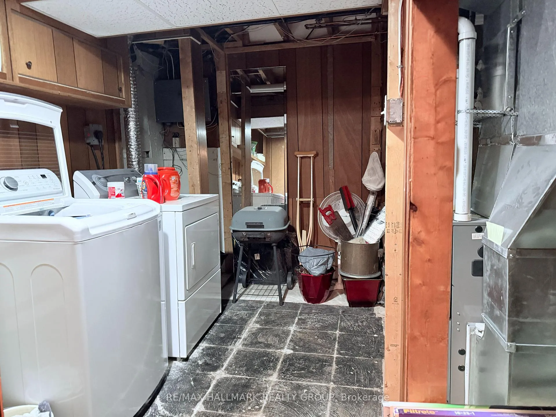 Photo 23 of Unit 8, 837 Eastvale Drive, Ottawa, Beaconwood — HOMEH