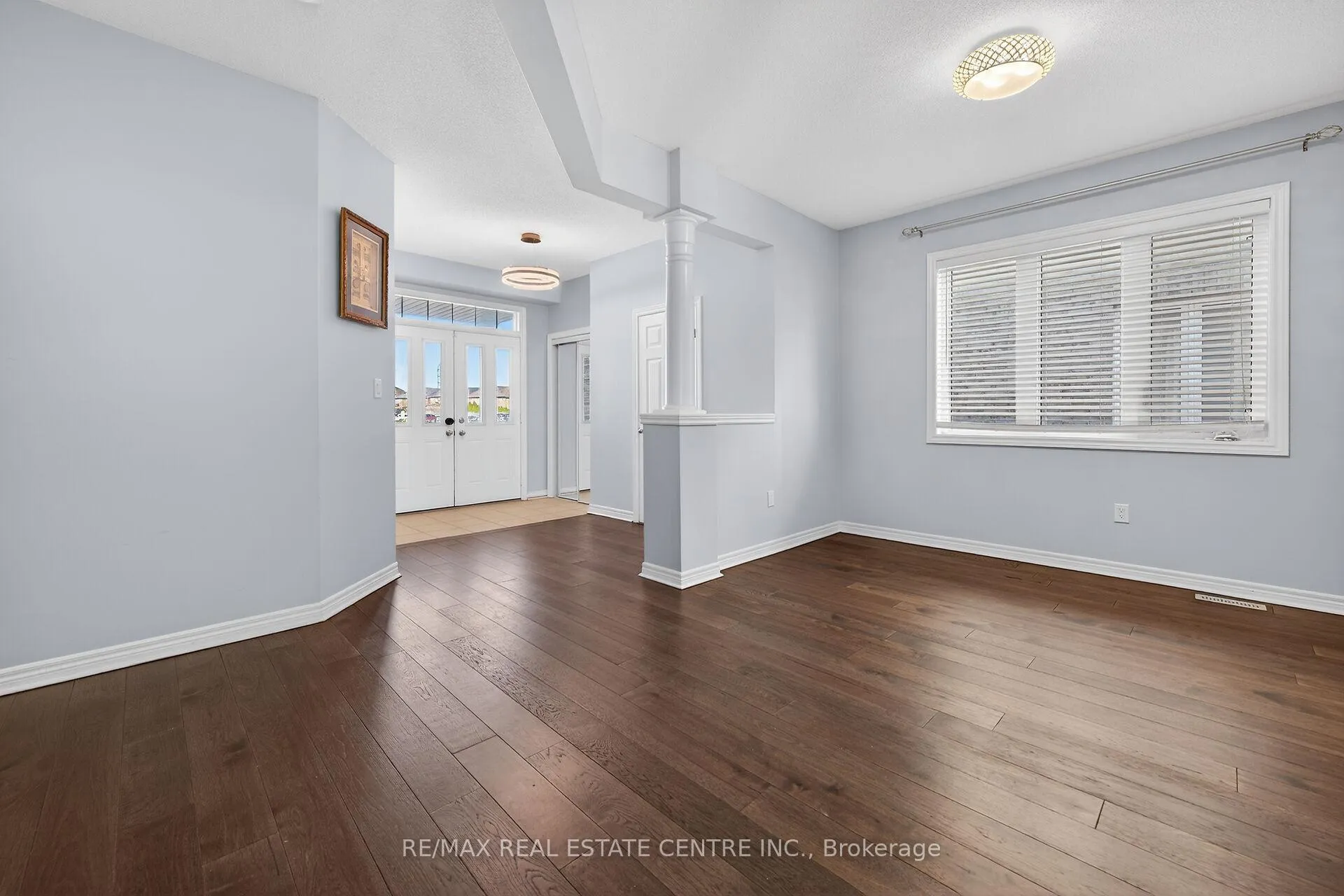 Photo 14 of 244 Raymond Road, Hamilton, Meadowlands — HOMEH