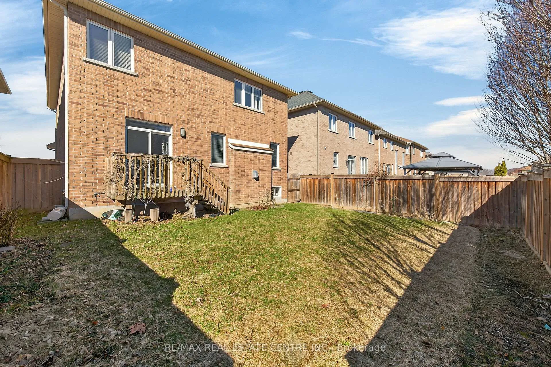 Photo 28 of 244 Raymond Road, Hamilton, Meadowlands — HOMEH