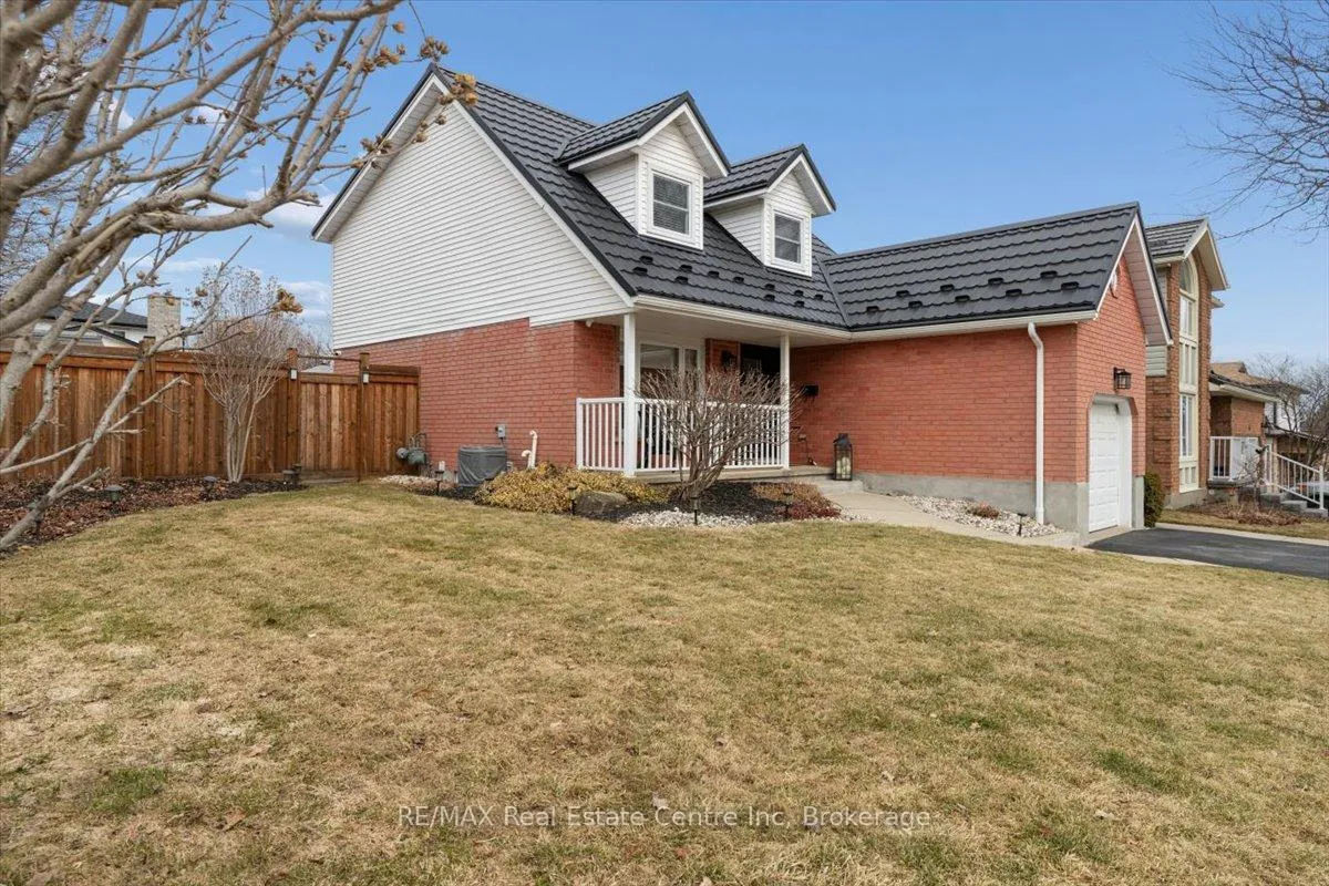 Photo 4 of 45 Darby Road, Guelph, Willow West/Sugarbush/West Acres — HOMEH
