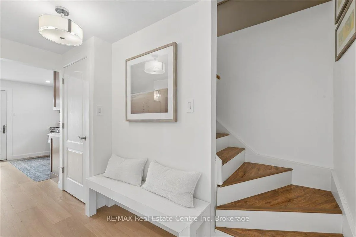 Photo 22 of 45 Darby Road, Guelph, Willow West/Sugarbush/West Acres — HOMEH