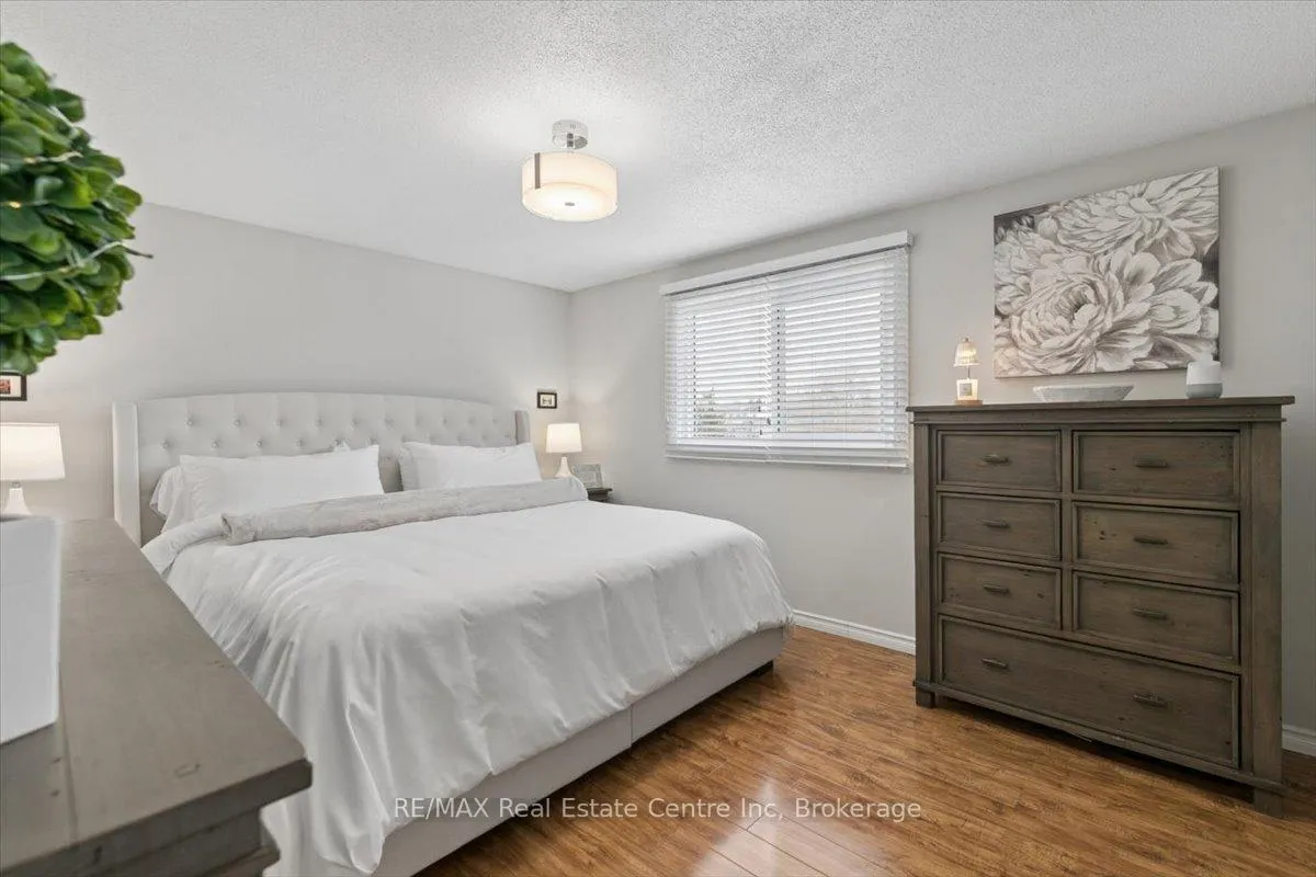 Photo 28 of 45 Darby Road, Guelph, Willow West/Sugarbush/West Acres — HOMEH