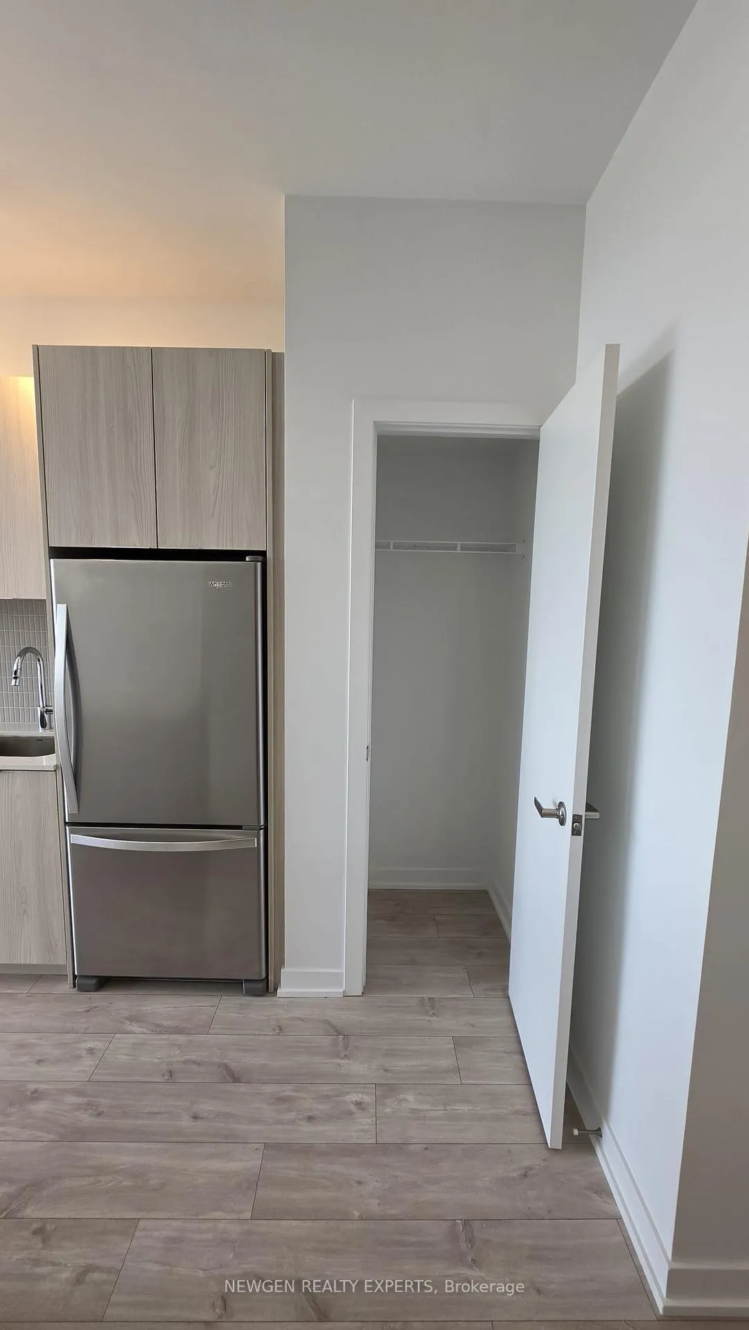 Photo 24 of Unit 801, 750 Whitlock Avenue, Milton, Cobban — HOMEH